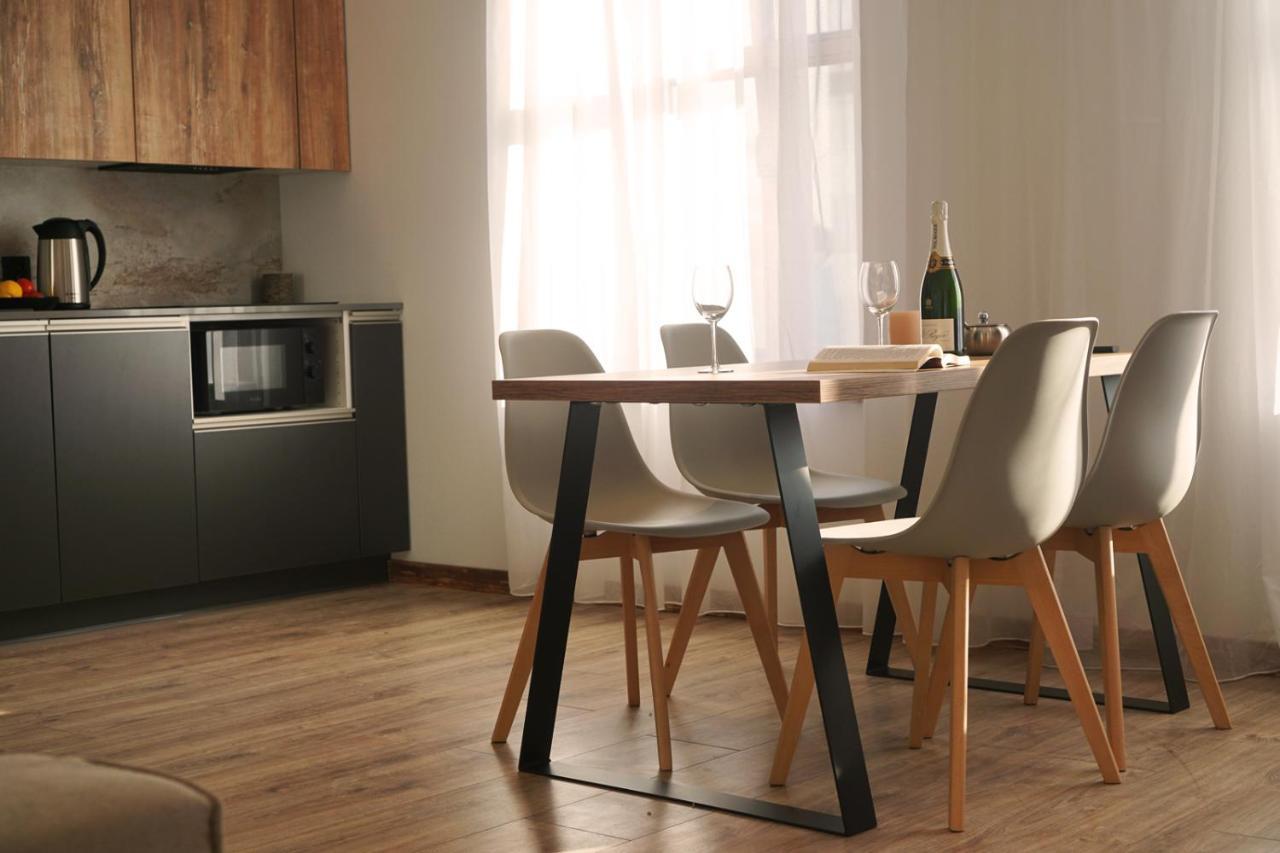 Kamienica Na Nowo Apartamenty Warszawska Mragowo Luaran gambar